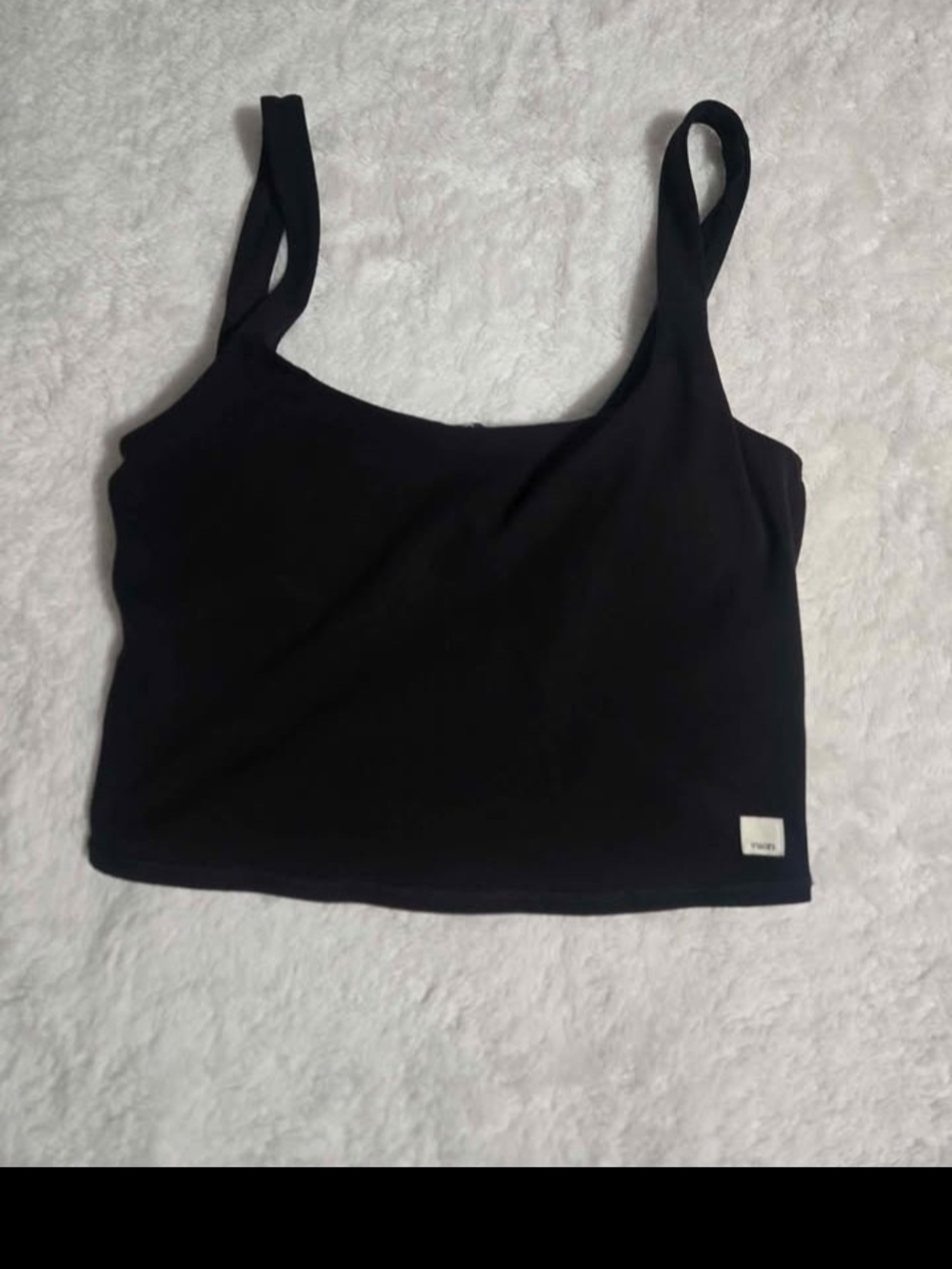 Vuori Daily Crop Tank